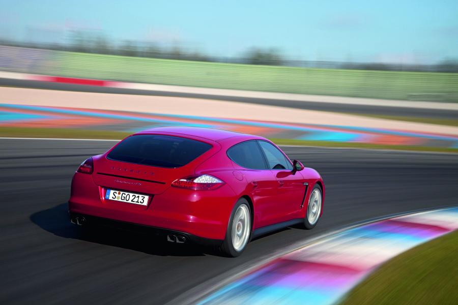  Porsche Panamera GTS 2011 года  (фото 59 из 81)